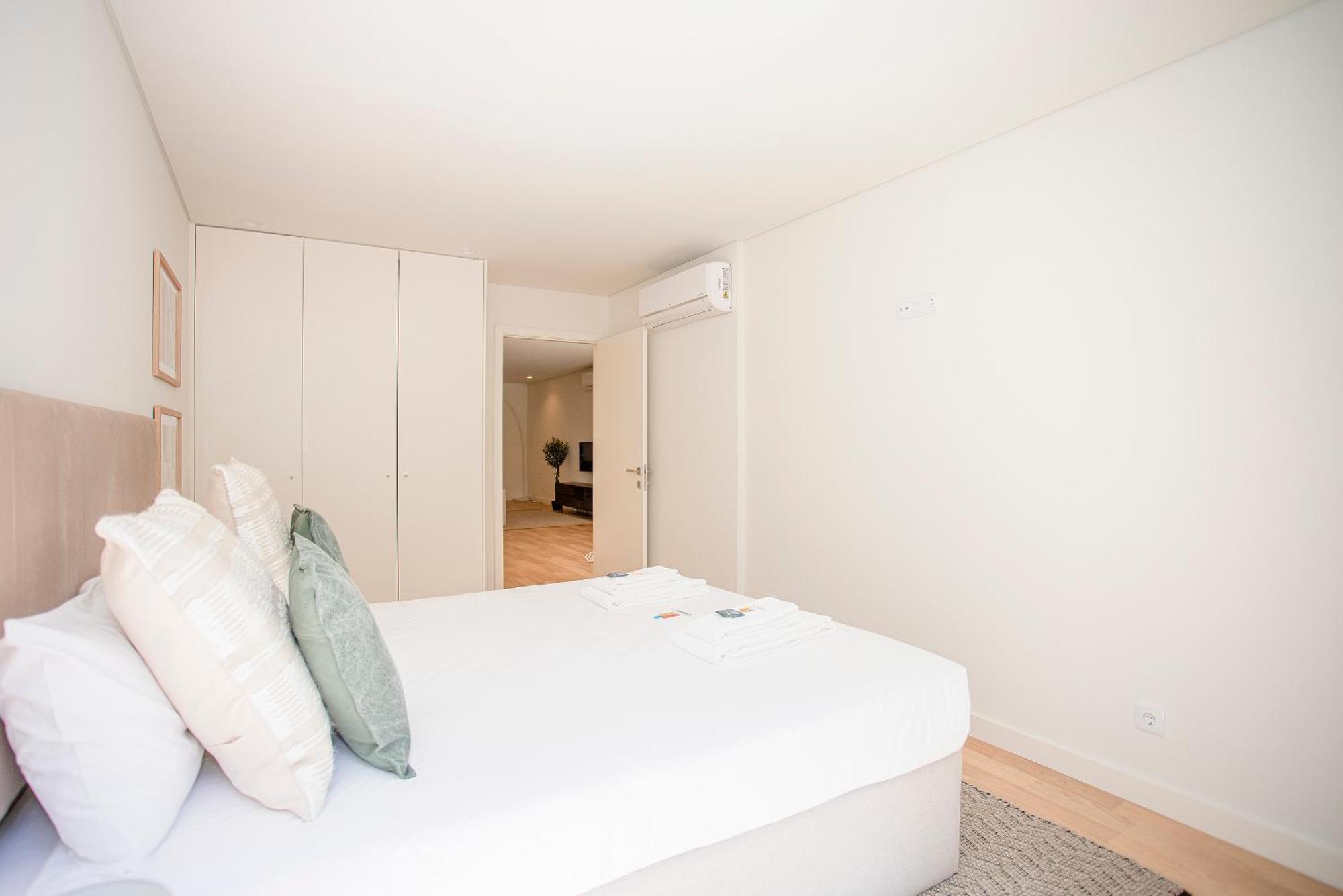 Liiiving In Porto - City Design Apartments Eksteriør bilde
